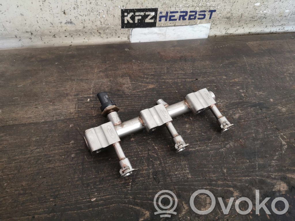 Ford Focus Kraftstoffverteiler Einspritzleiste Verteilerrohr 