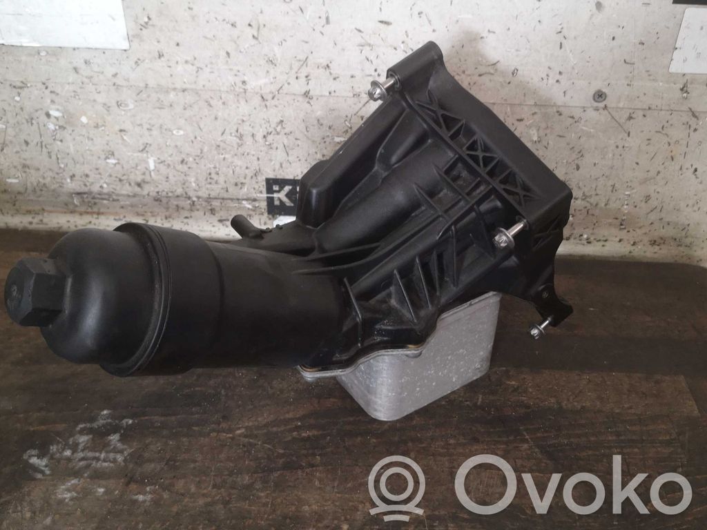 BMW X4 F26 Alte piese compartiment motor 