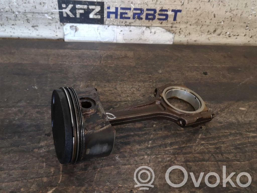 Opel Meriva B Pistone 