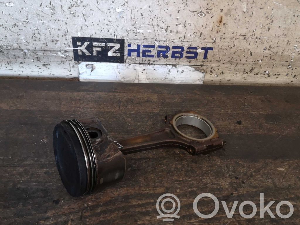 Opel Meriva B Pistone 