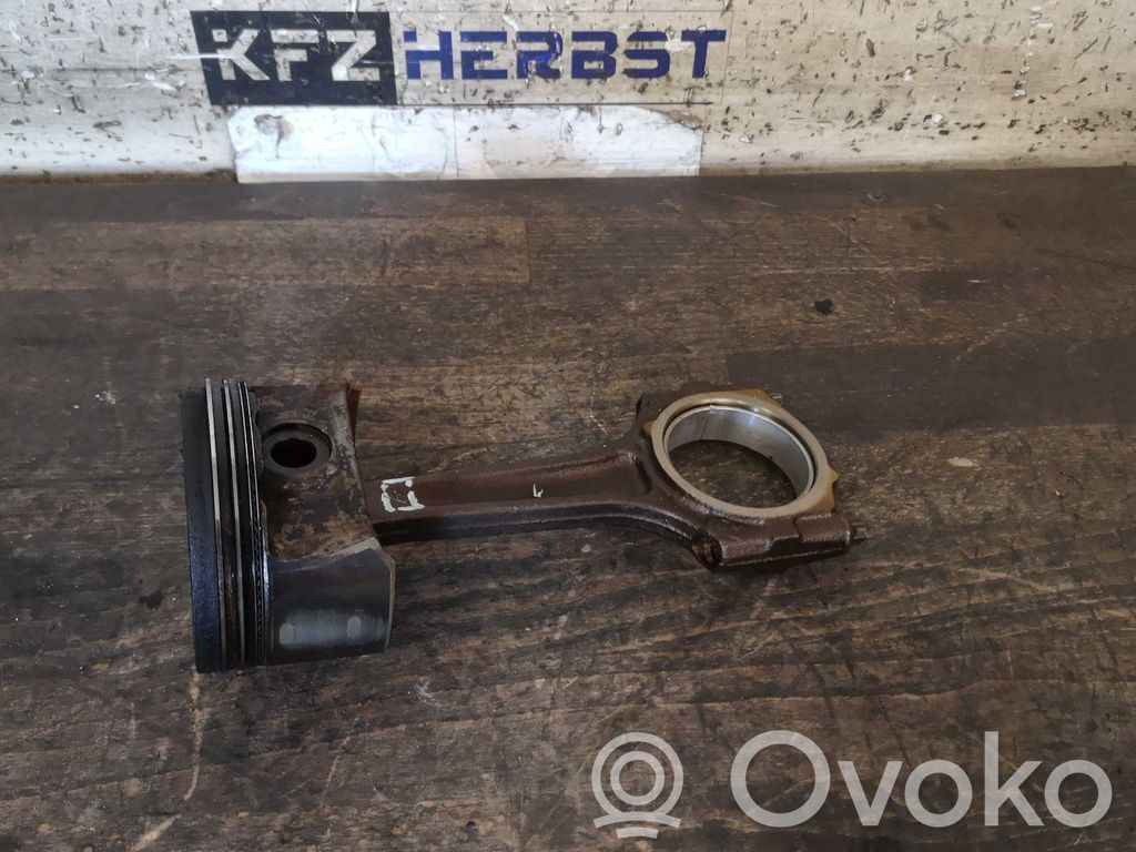 Opel Meriva B Pistone 