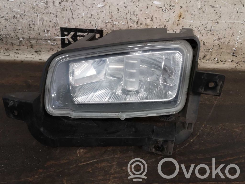 Ford B-MAX Miglas lukturis priekšā 