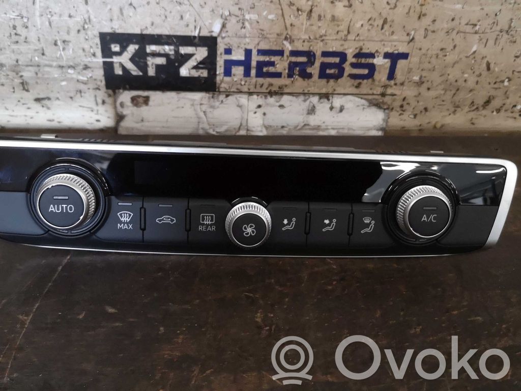 Audi Q2 - Climate control unit 