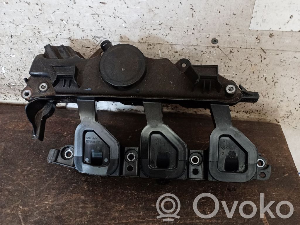 Opel Movano B Tapa de balancines 