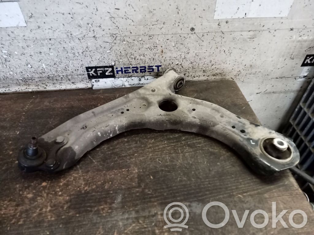 Volkswagen Polo VI Другая деталь дна 
