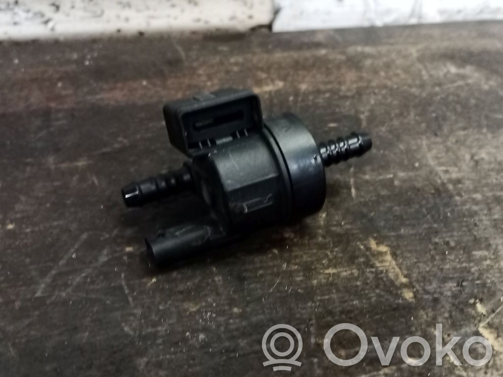 Audi A6 S6 C7 4G Válvula electromagnética 