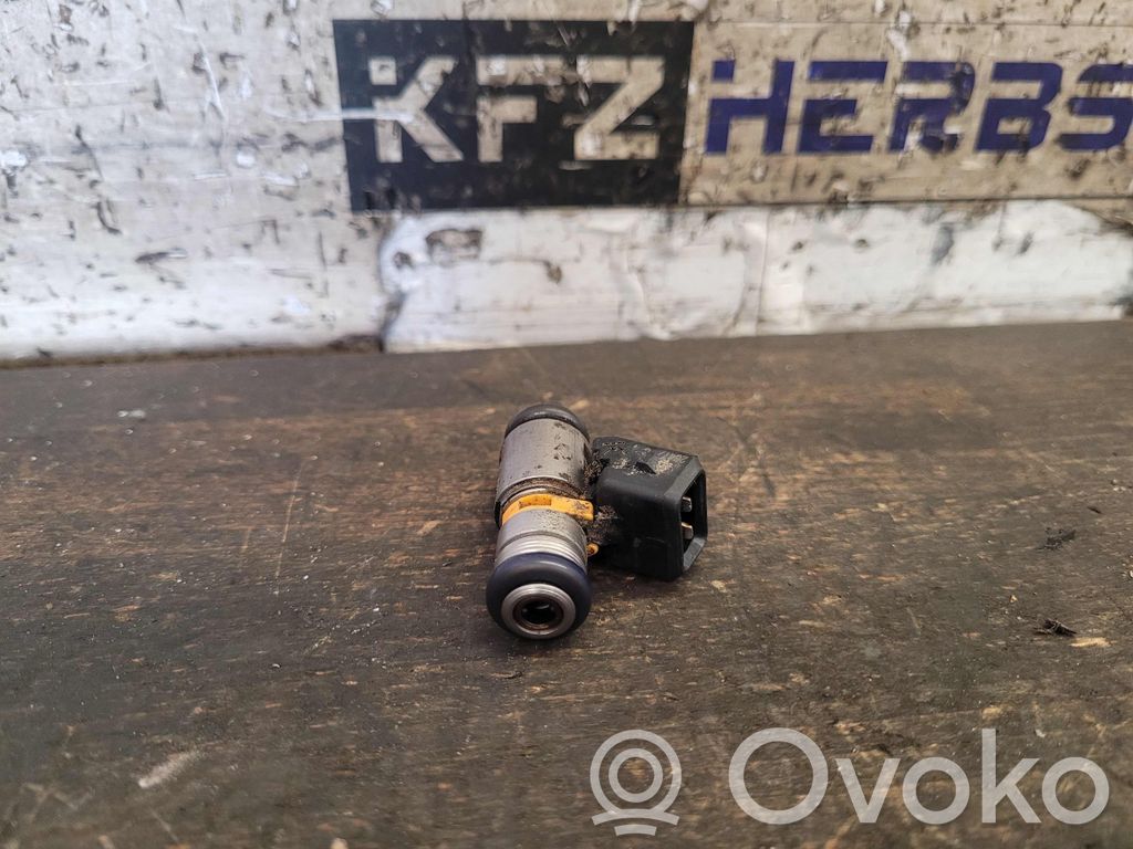Fiat 500 Inyector de combustible 