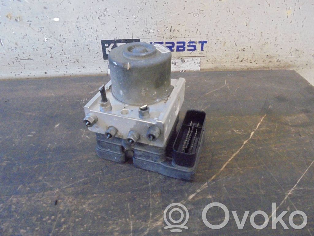 Mazda MX-3 ABS bloks 