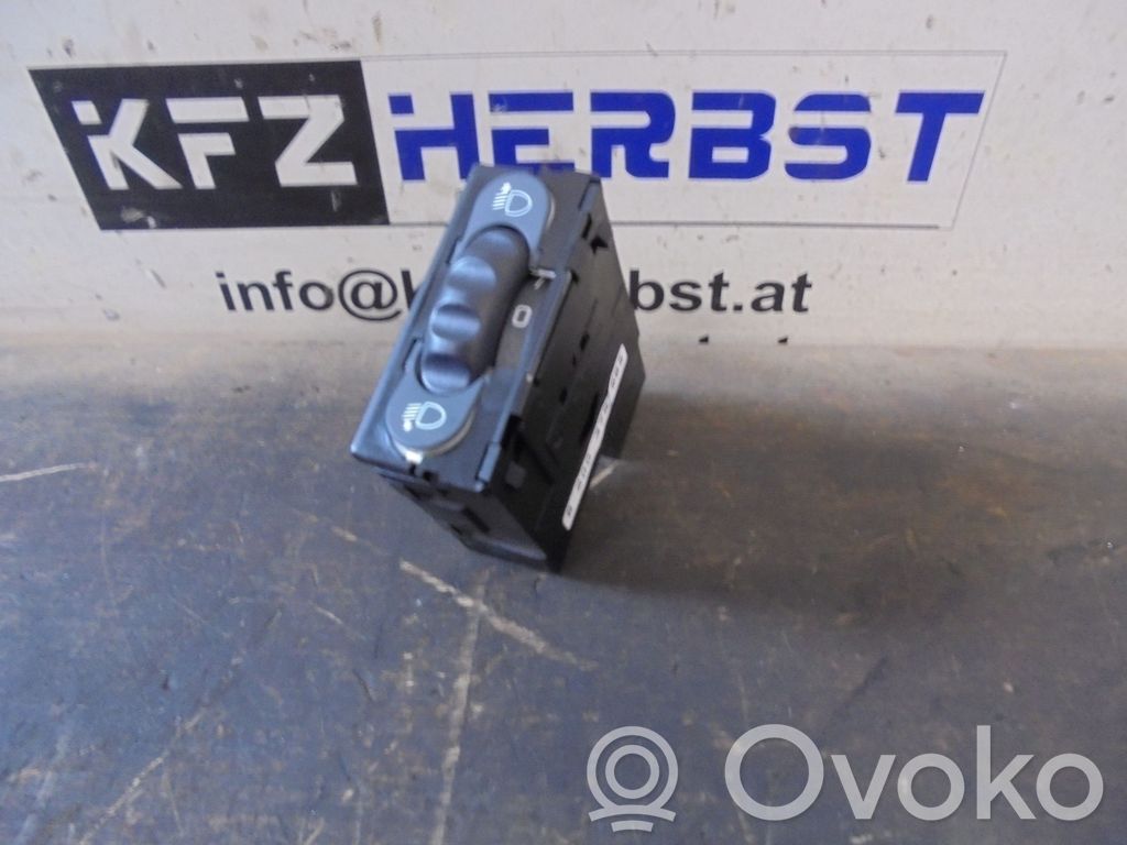 Renault Clio III Comutator control nivel faruri