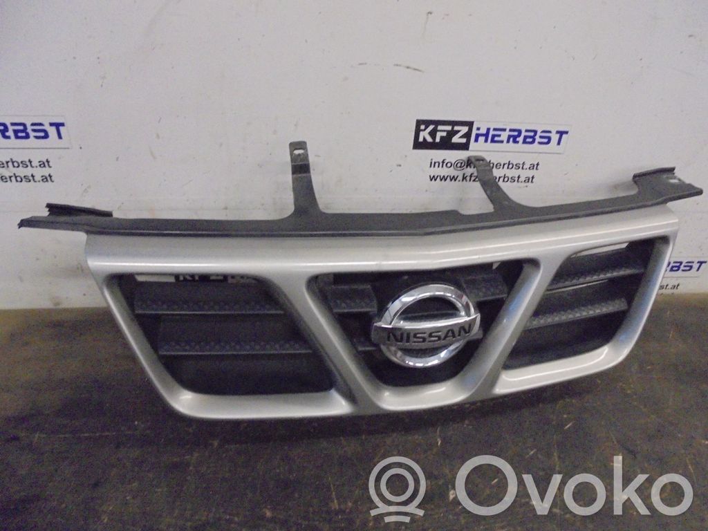 Nissan X-Trail T30 Grilă față 