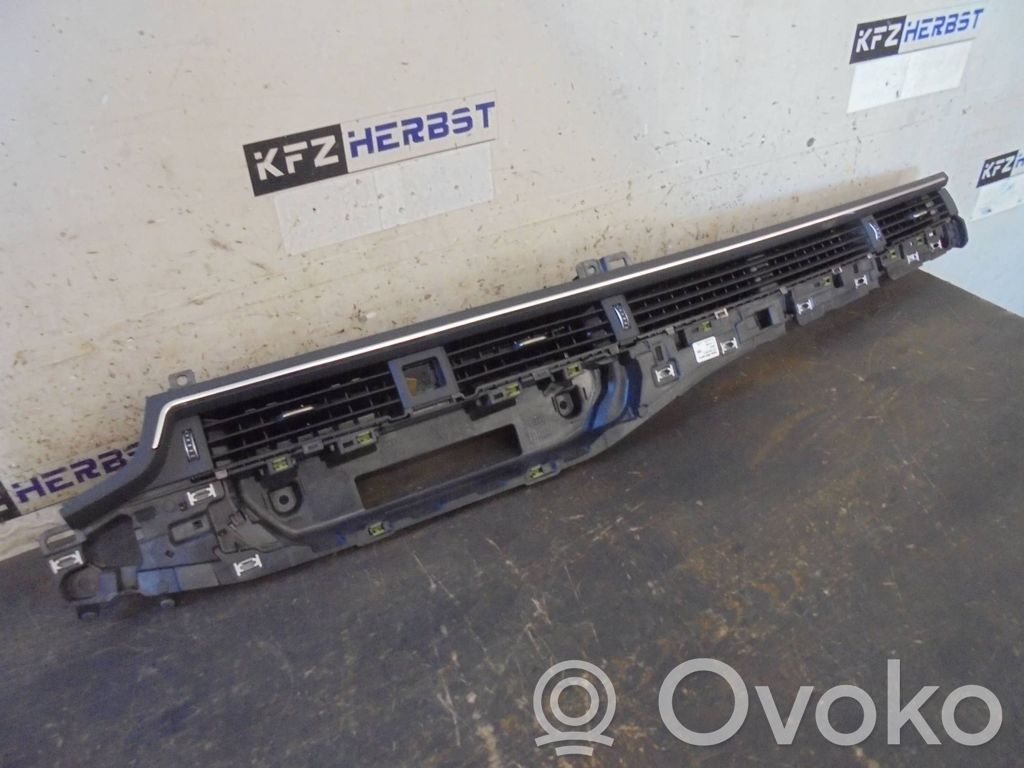 Audi A4 S4 B9 Altra parte interiore 