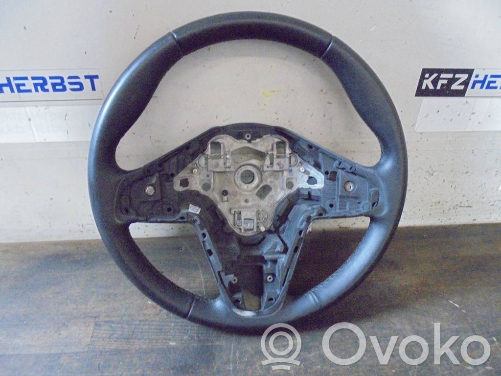 BMW 2 F45 Vairas 