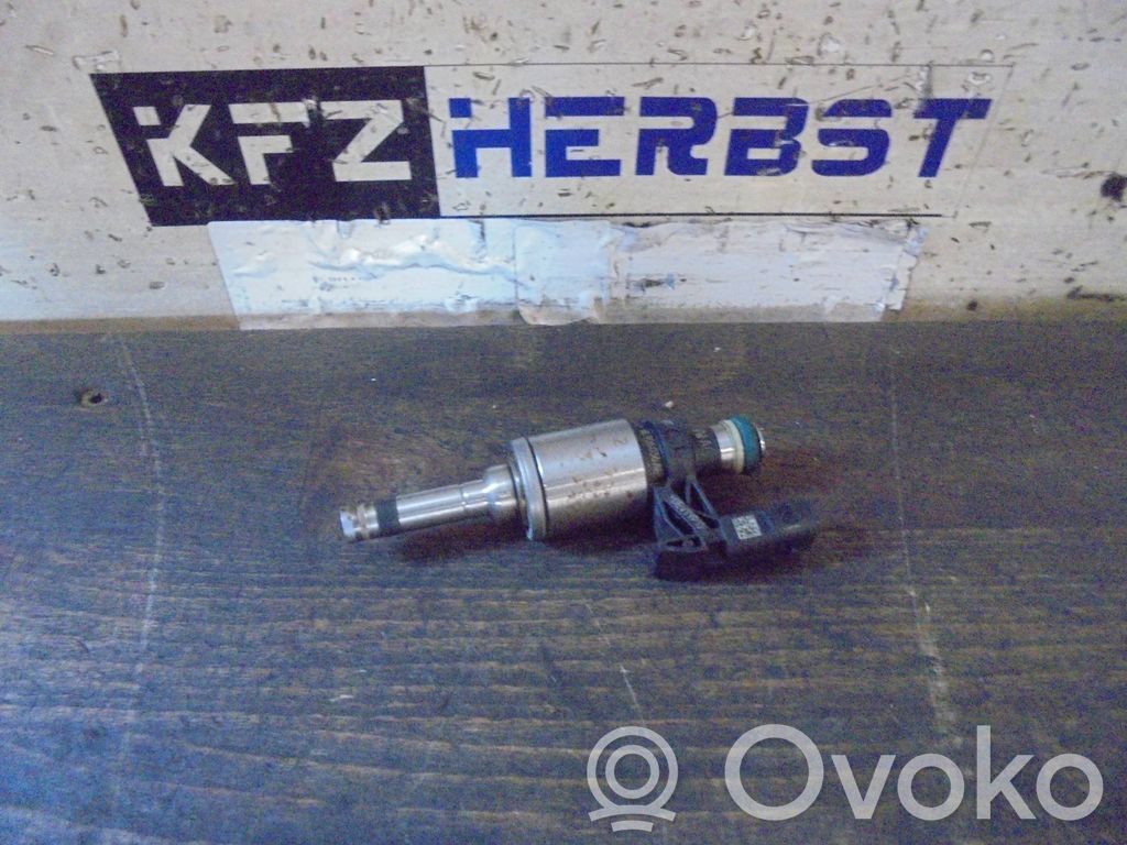 Volkswagen Golf VII Inyector de combustible 