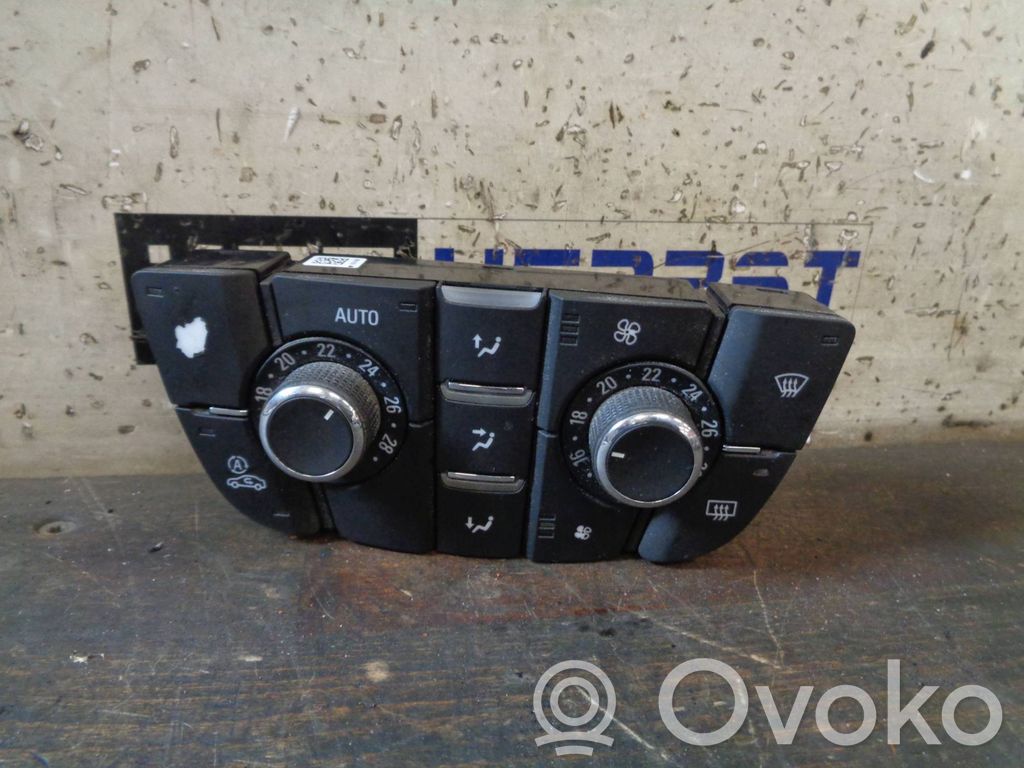 Opel Astra J Climate control unit 