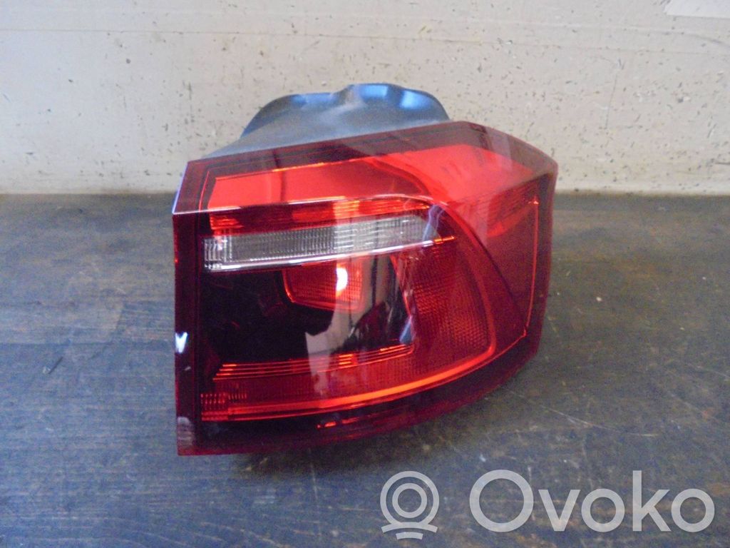 Volkswagen Golf Sportsvan Rückleuchte Heckleuchte 