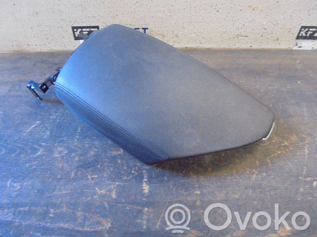 Hyundai i40 Armlehne 