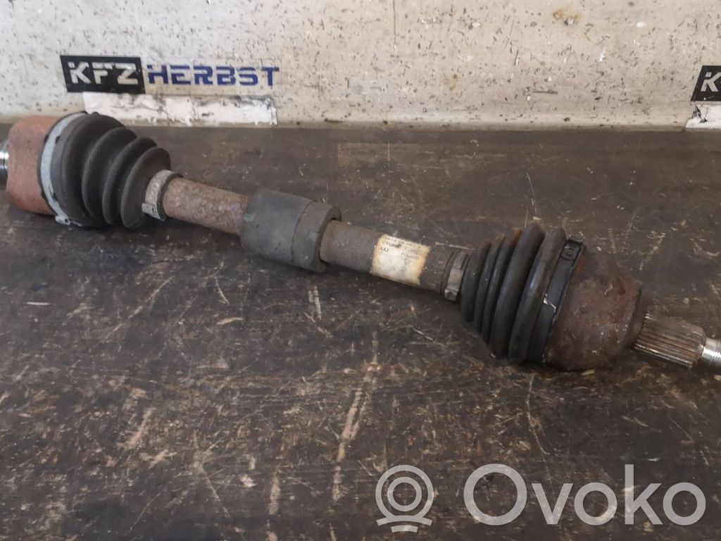 Ford Focus Kardāns komplektā 