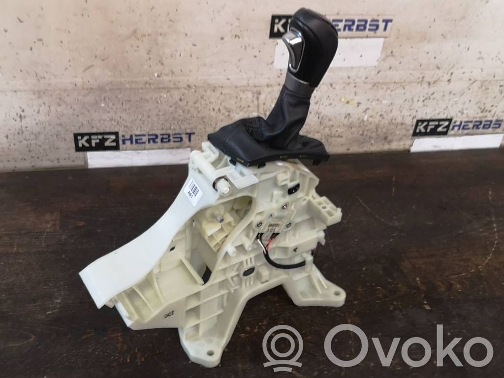 Hyundai ix20 Gear shifter/selector 