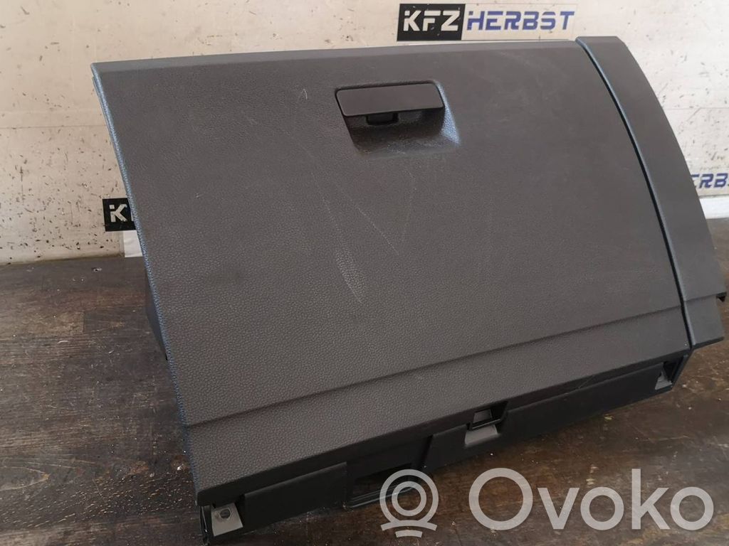 Seat Ibiza V (KJ) Guantera 