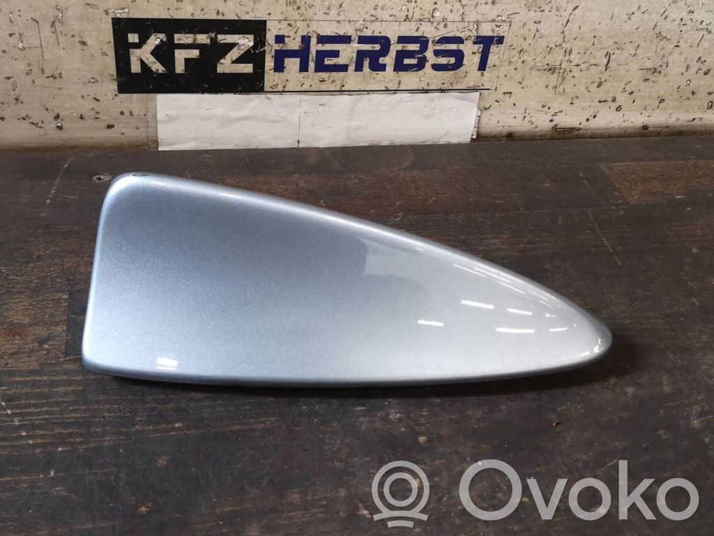 BMW X3 E83 Radion antenni 
