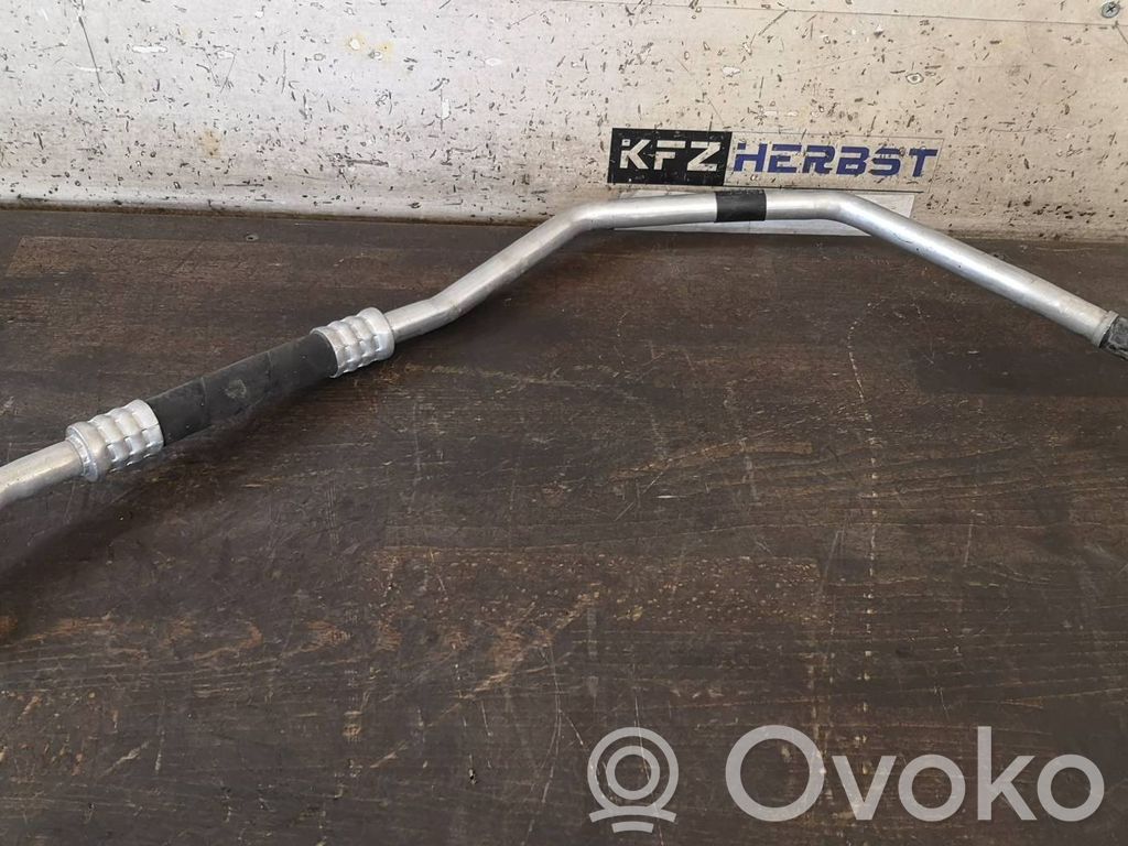 Volkswagen Amarok Ilmastointilaitteen putki (A/C) 