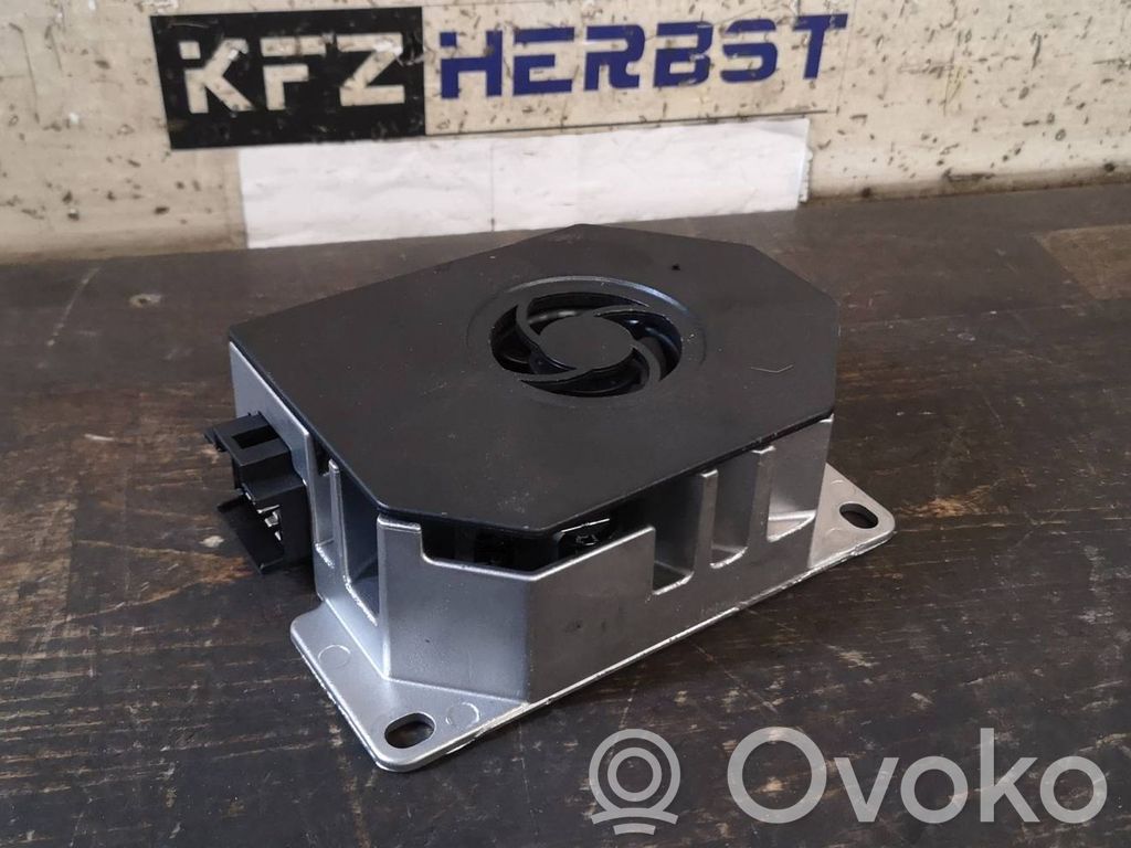 Mercedes-Benz CLS C218 X218 Kita salono detalė 