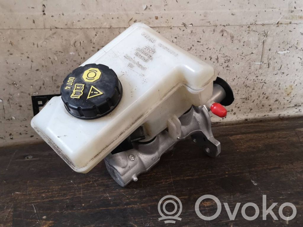 Volkswagen Golf VII Główny cylinder hamulca 
