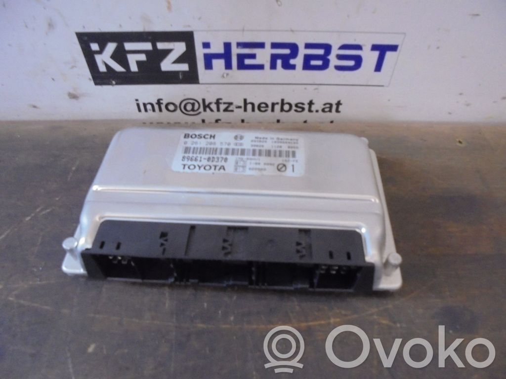Toyota Yaris Sterownik / Moduł ECU 
