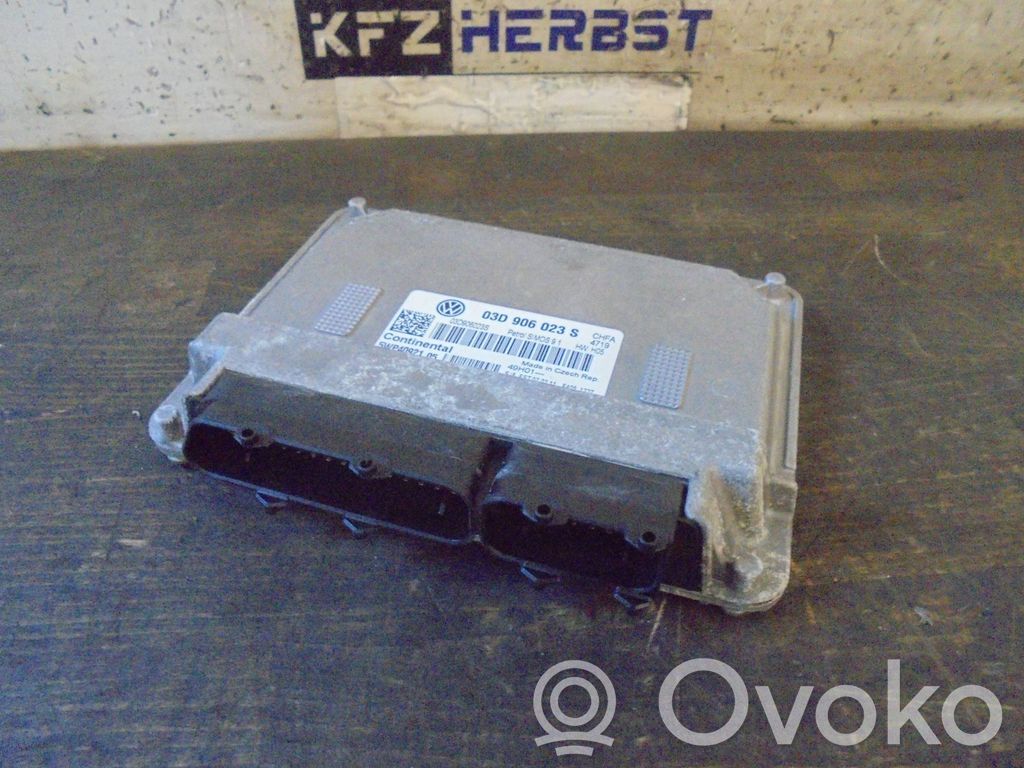 Volkswagen Fox Engine control unit/module 