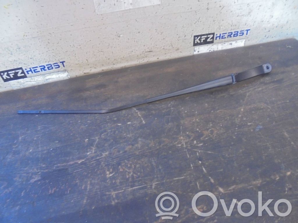 Renault Fluence Wischerarm vorne