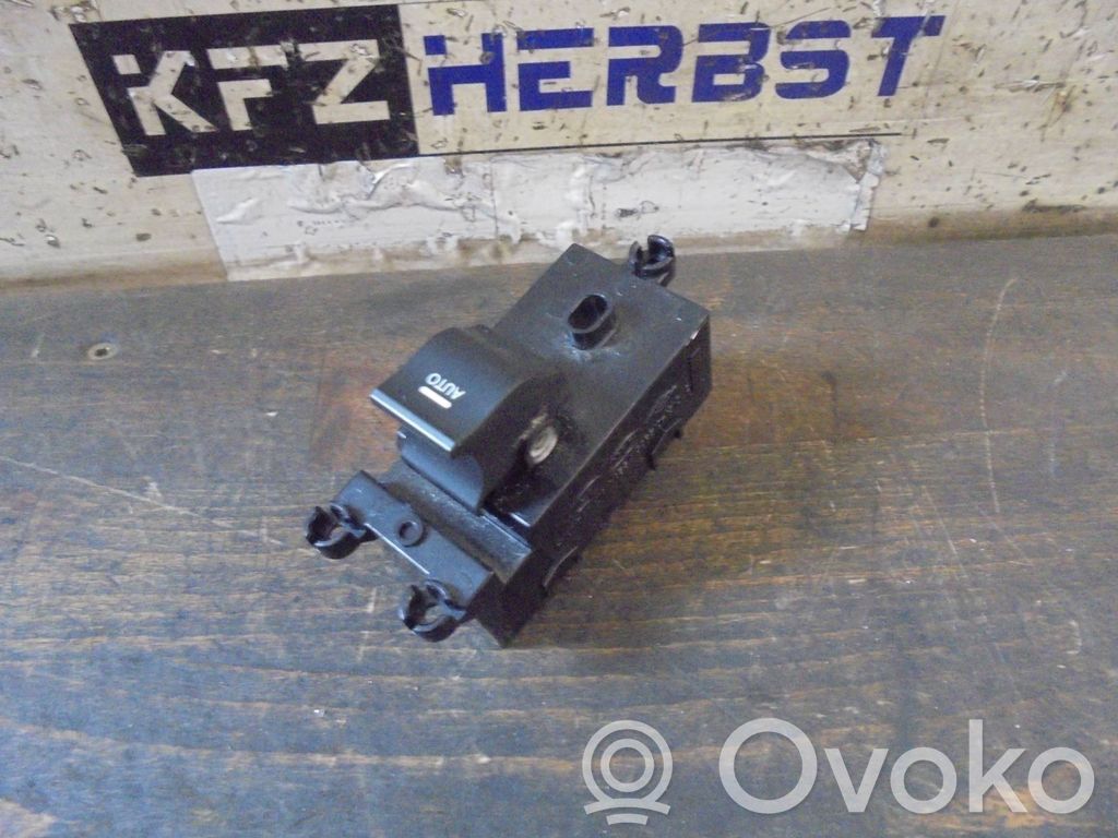 Comutator comandă geamuri electrice   935803Z050,935803Z050,39R5251000,39R5251000,935803Z050