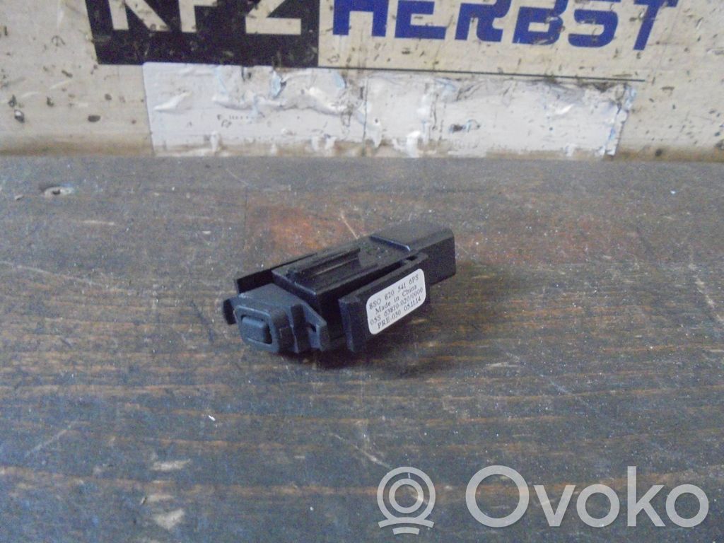 Audi TT TTS RS Mk3 8S Sensor 