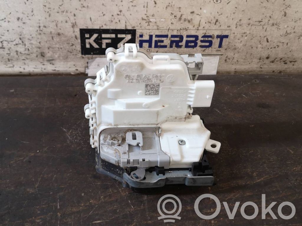 Audi A1 Serratura portiera anteriore