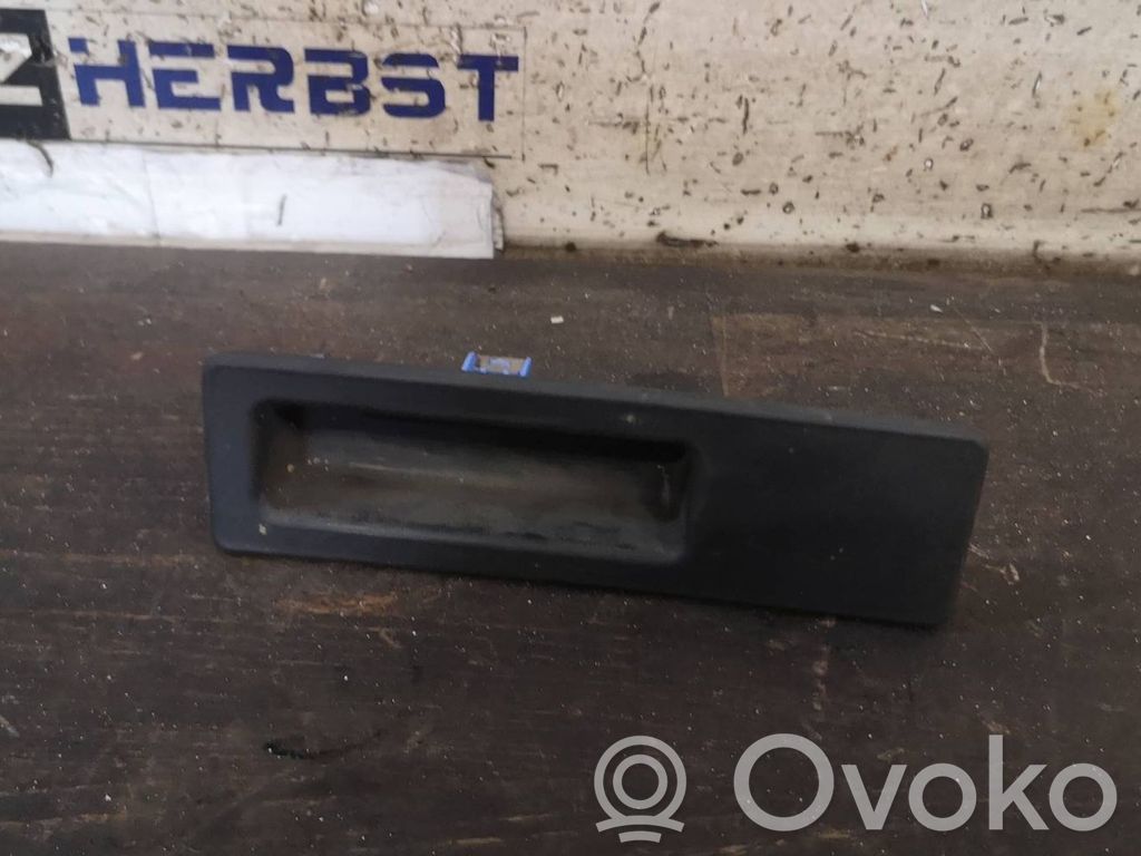 BMW 3 F30 F35 F31 Interruttore apertura sportello carburante 
