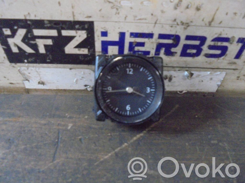 Uhr   3G0919204C,3G0919204C,3G0919204C