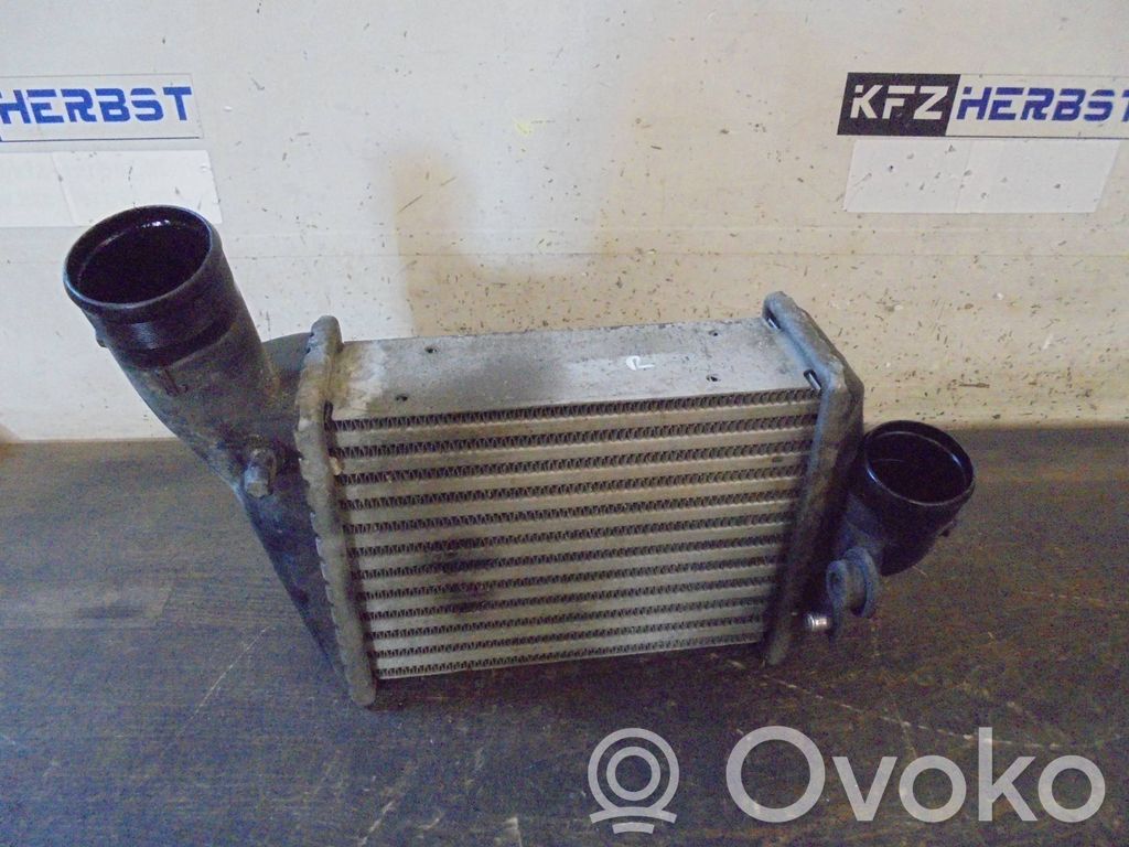 Audi A6 Allroad C5 Interkūlerio radiatorius 