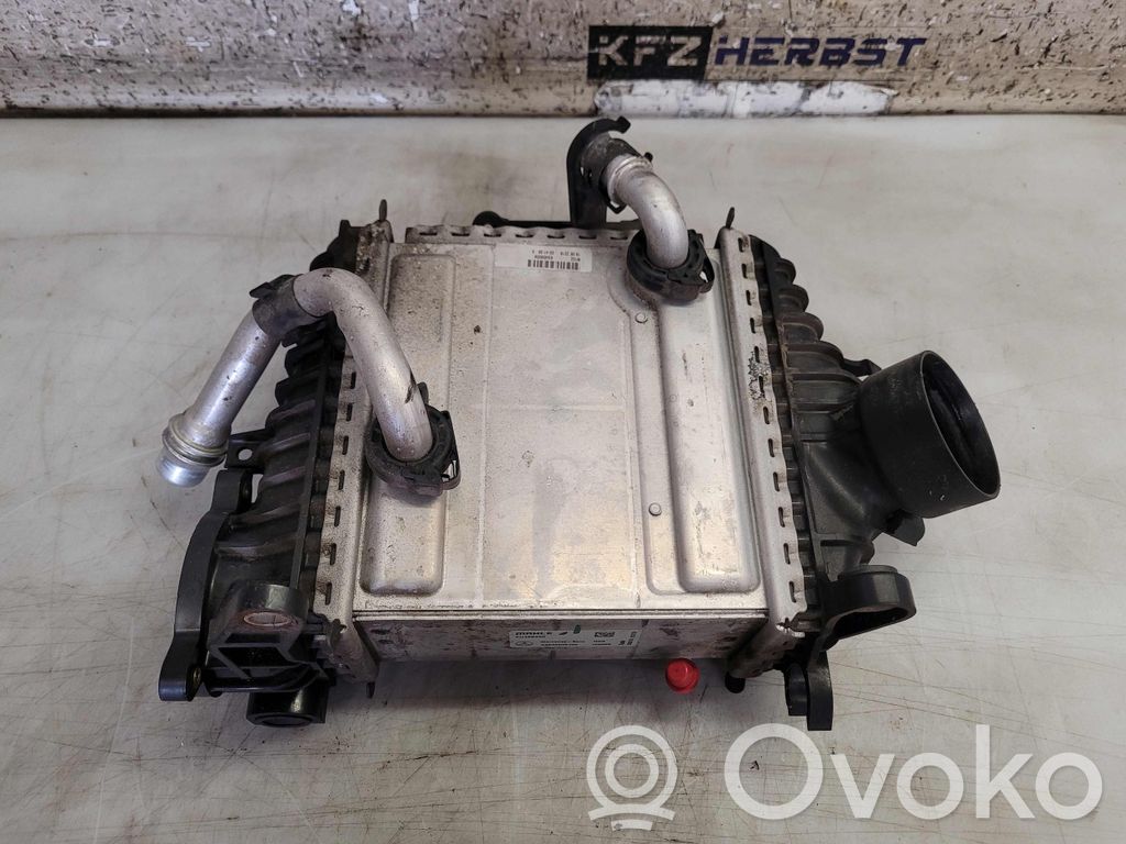 Mercedes-Benz E W213 Interkūlerio radiatorius 