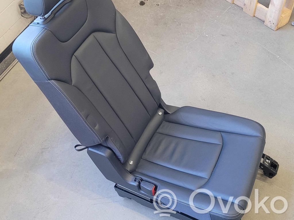 Audi Q7 4M Toisen istuinrivin istuimet 