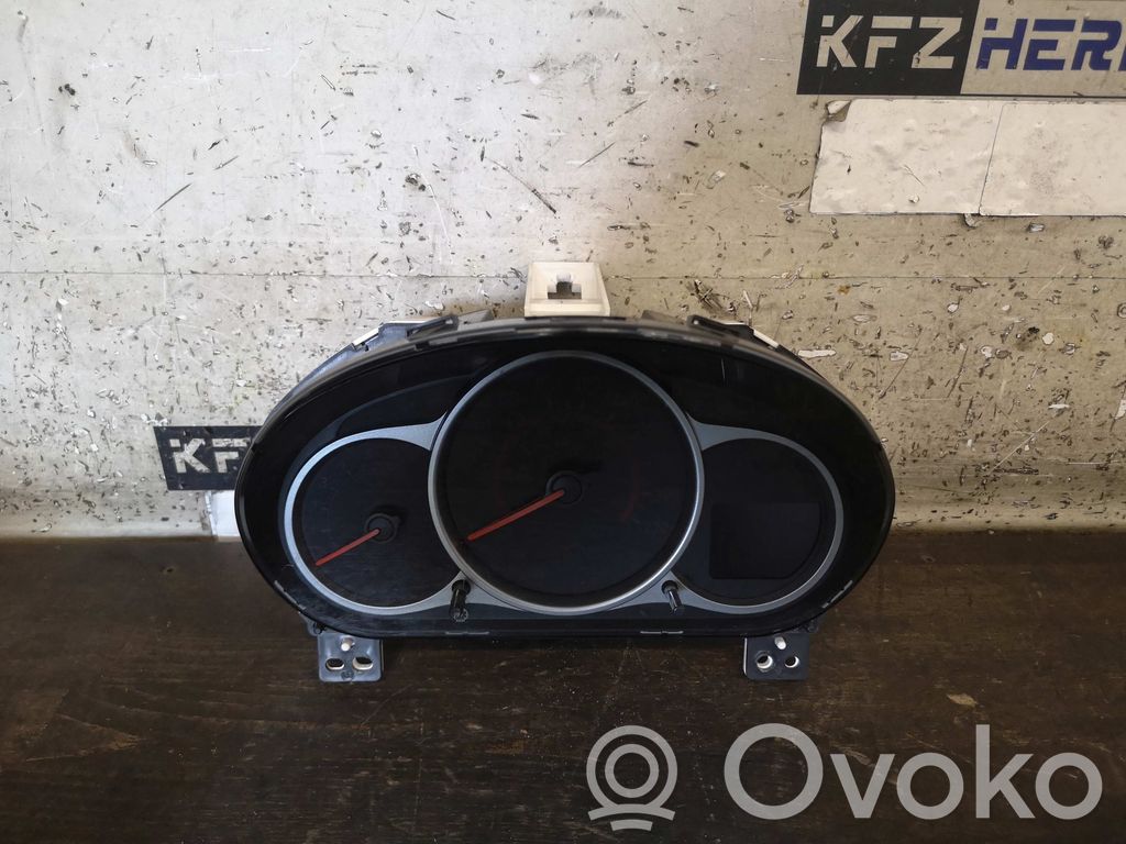 Mazda 2 Speedometer (instrument cluster) 