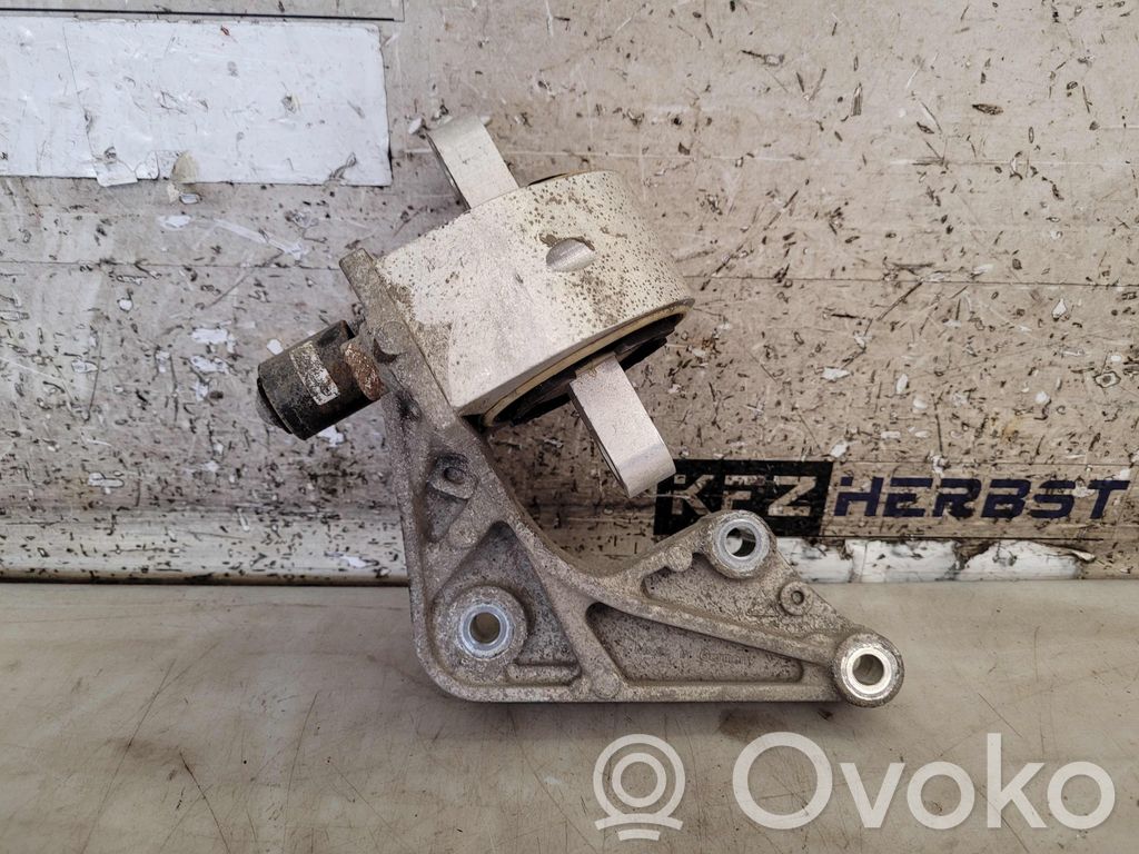 Engine mount bracket   9J1399233B,9J1399233B,9J1399233B
