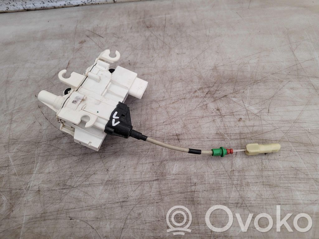 BMW 7 G11 G12 Front door lock 