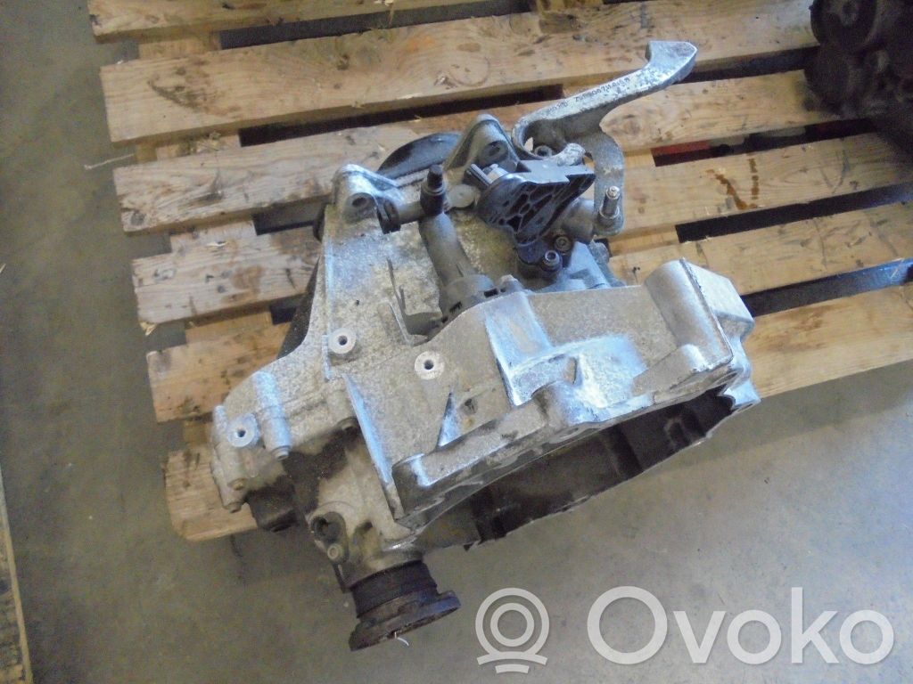 Volkswagen Golf V Scatola del cambio manuale a 5 velocità 