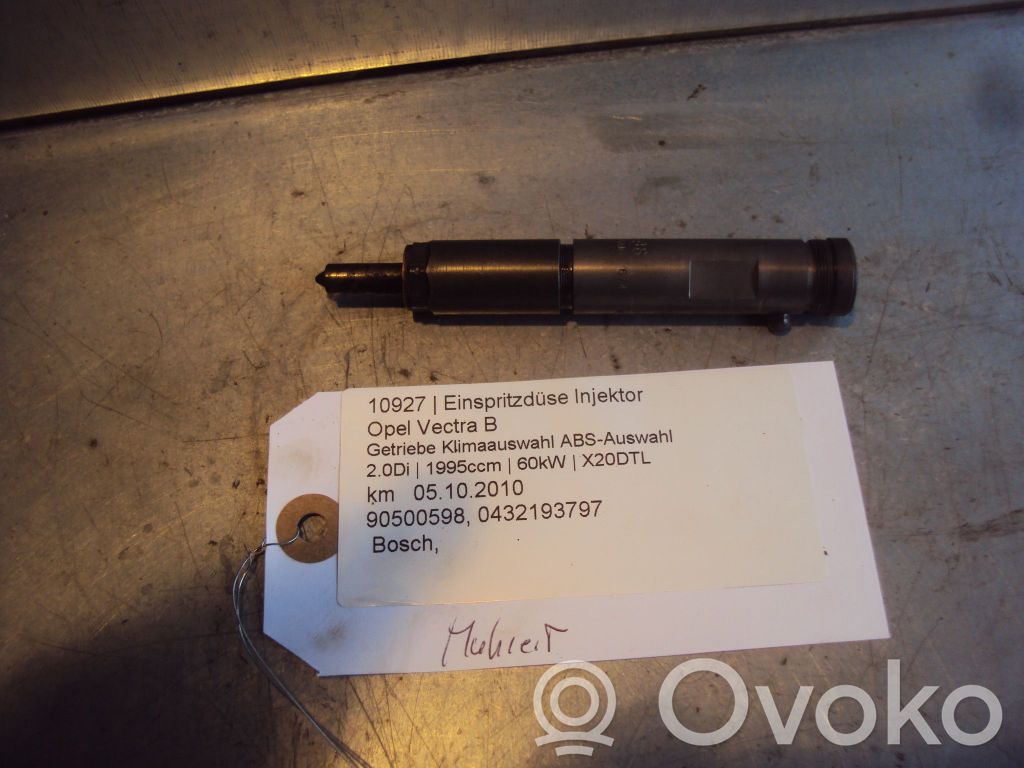 Opel Vectra B Inyector de combustible 