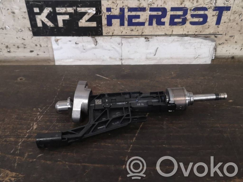 BMW 5 G30 G31 G38 Injector combustibil 