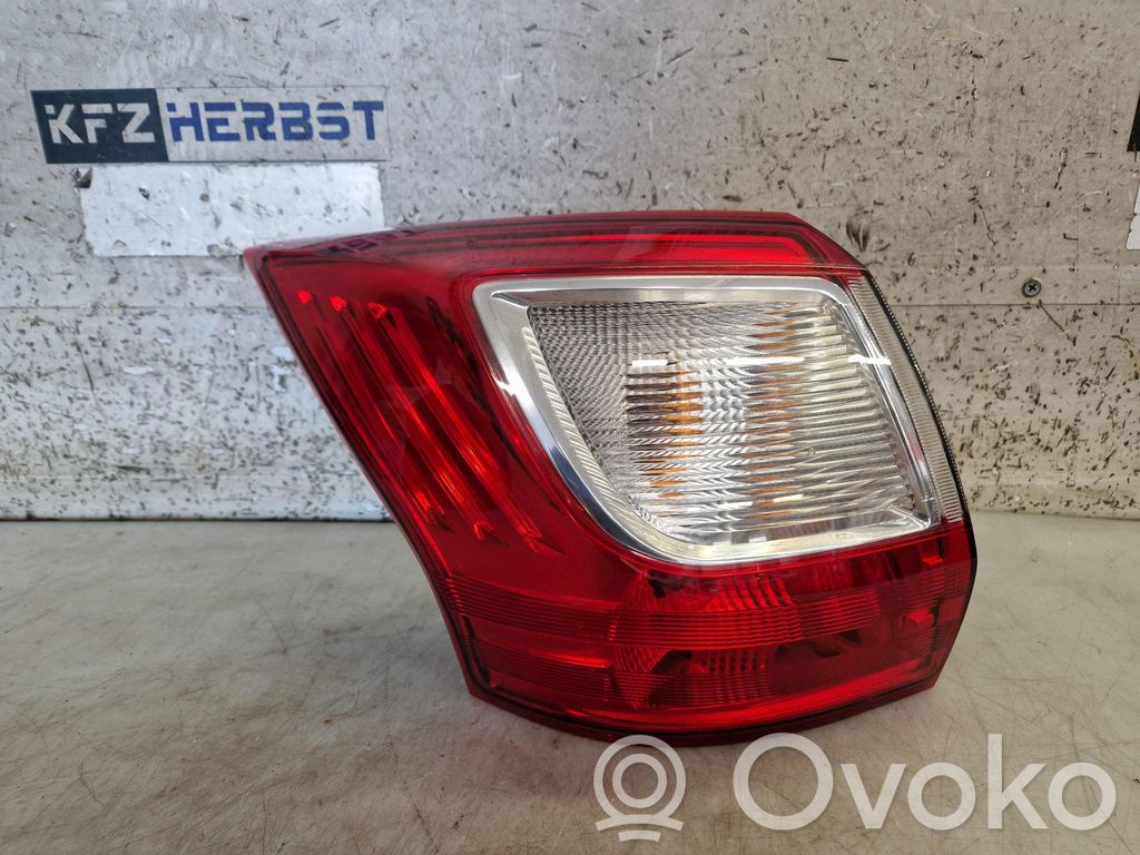 Ford Grand C-MAX Rear/tail lights 
