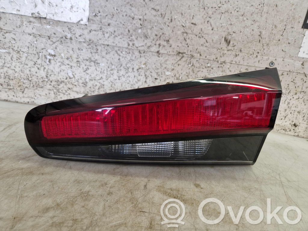 Fiat Tipo Lampă spate în caroserie 