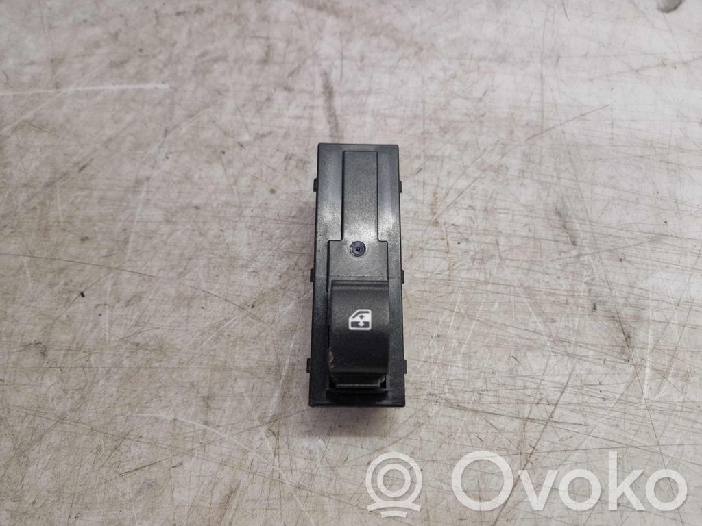 Fiat Tipo Electric window control switch 