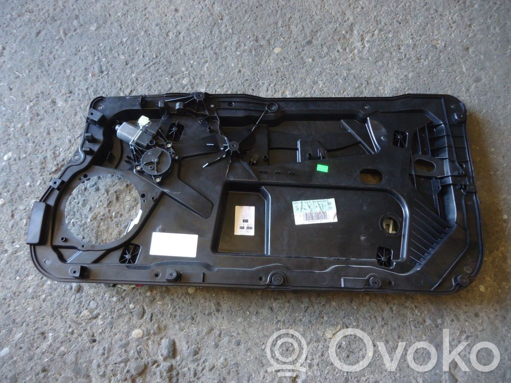 Ford Fiesta Mecanismo para subir la puerta delantera sin motor 