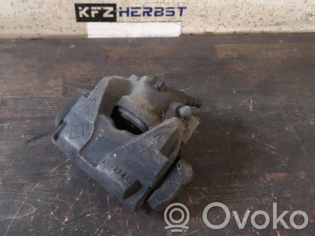 Renault Megane III Priekšējais suports 