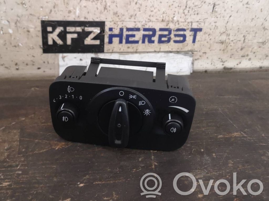 Light switch   8G9T13A024CA,8G9T13A024CA
